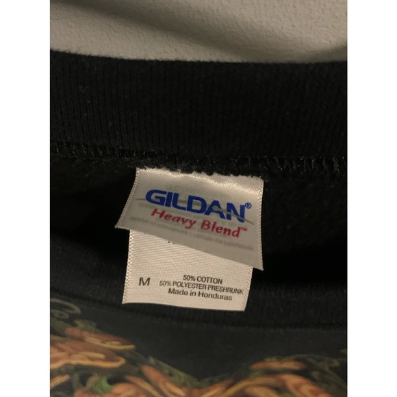 Vintage Y2K Grpahic Gildan crewneck - Picture 2 of 4